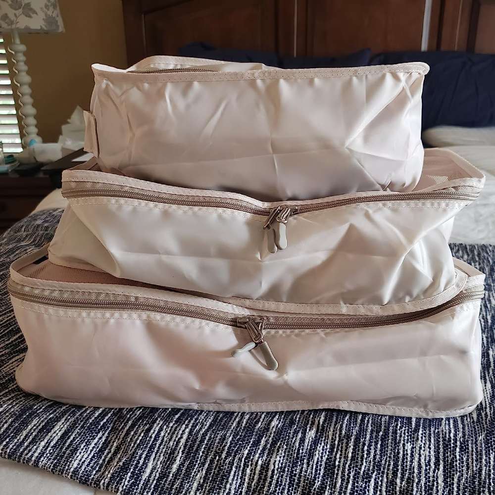 Suitcase Organiser: image 5